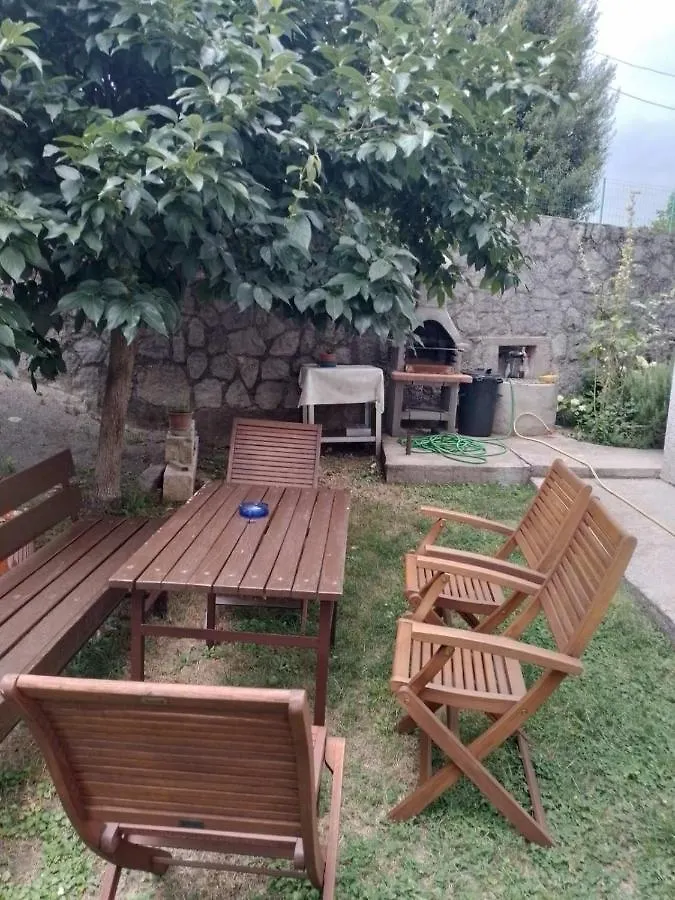 Apartman Mira Οπατία