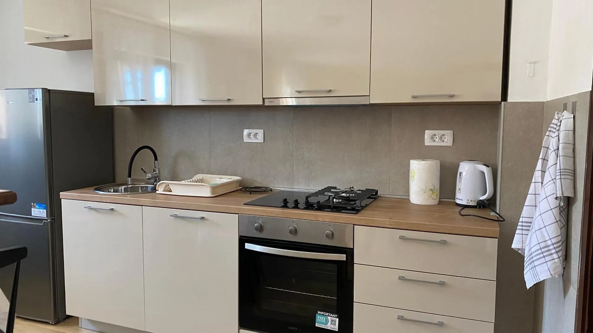 Apartman Mira Οπατία